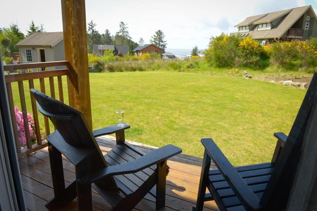 Ocean Mist Guesthouse Ucluelet Exterior foto